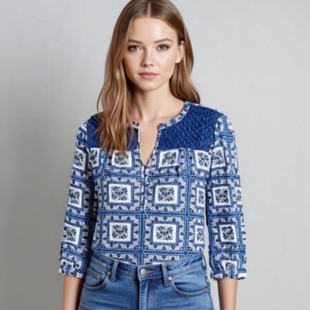 Anthropologie Porridge Blue Lightweight Artsy Floral Top Size Small